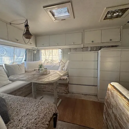Przyczepa Prowansalska 30m Od Zatoki Puckiej Holiday home *